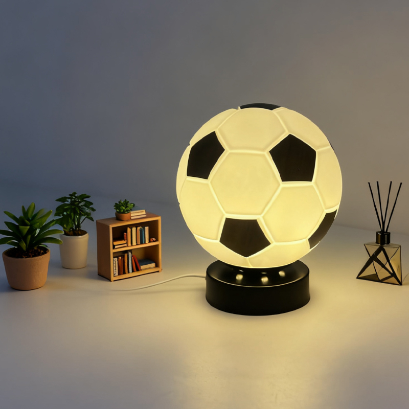 サッカー LED ハイエンドクリエイティブギフトテーブルラン - Lightings Decoration のレビューと価格