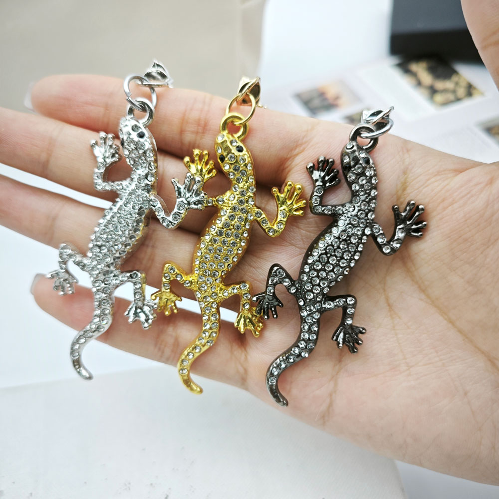 オリジナリティ 3D 金属ヤモリトカゲキーホルダーバックパッ - Gecko Lighting & Decor のレビューと価格